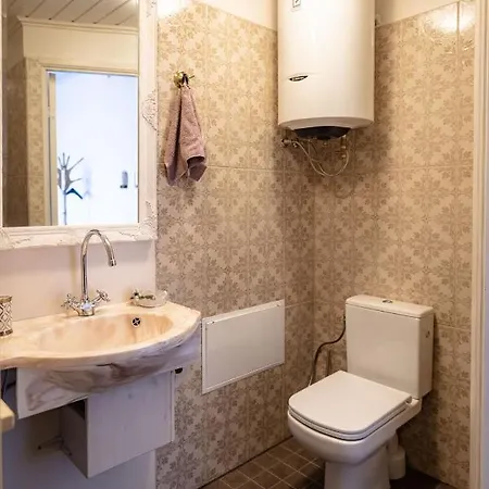Apartment Campenhausen In The Heart Of Kuressaare